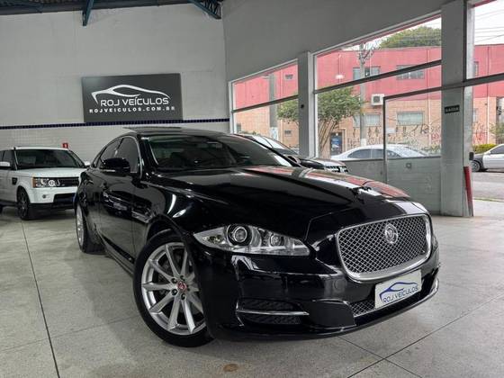 JAGUAR XJ 3.0 PORTFOLIO SUPERCHARGED V6 24V GASOLINA 4P AUTOMÁTICO